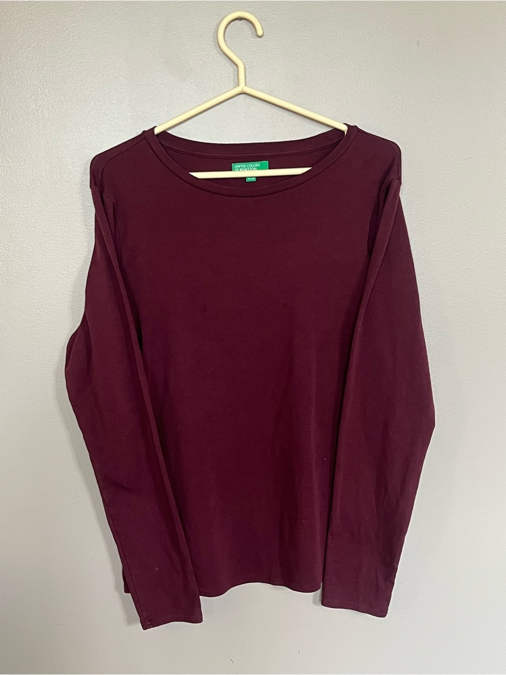 Women’s Long Sleeve Crewneck Top - Burgundy